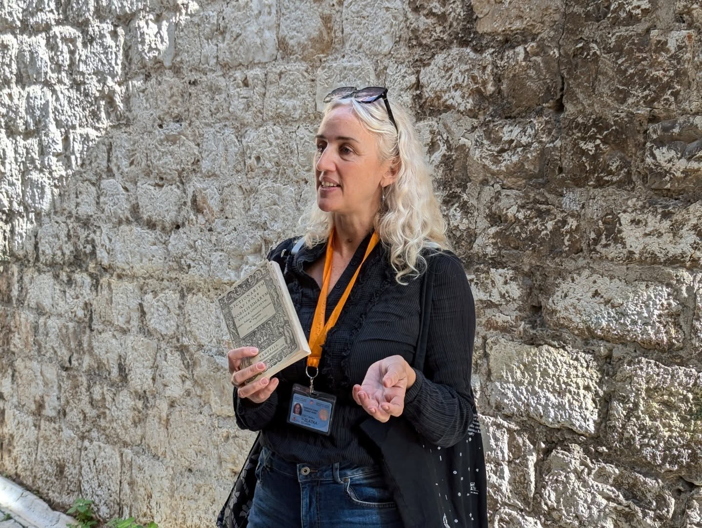 Šibenska pera - književna tura gradom 